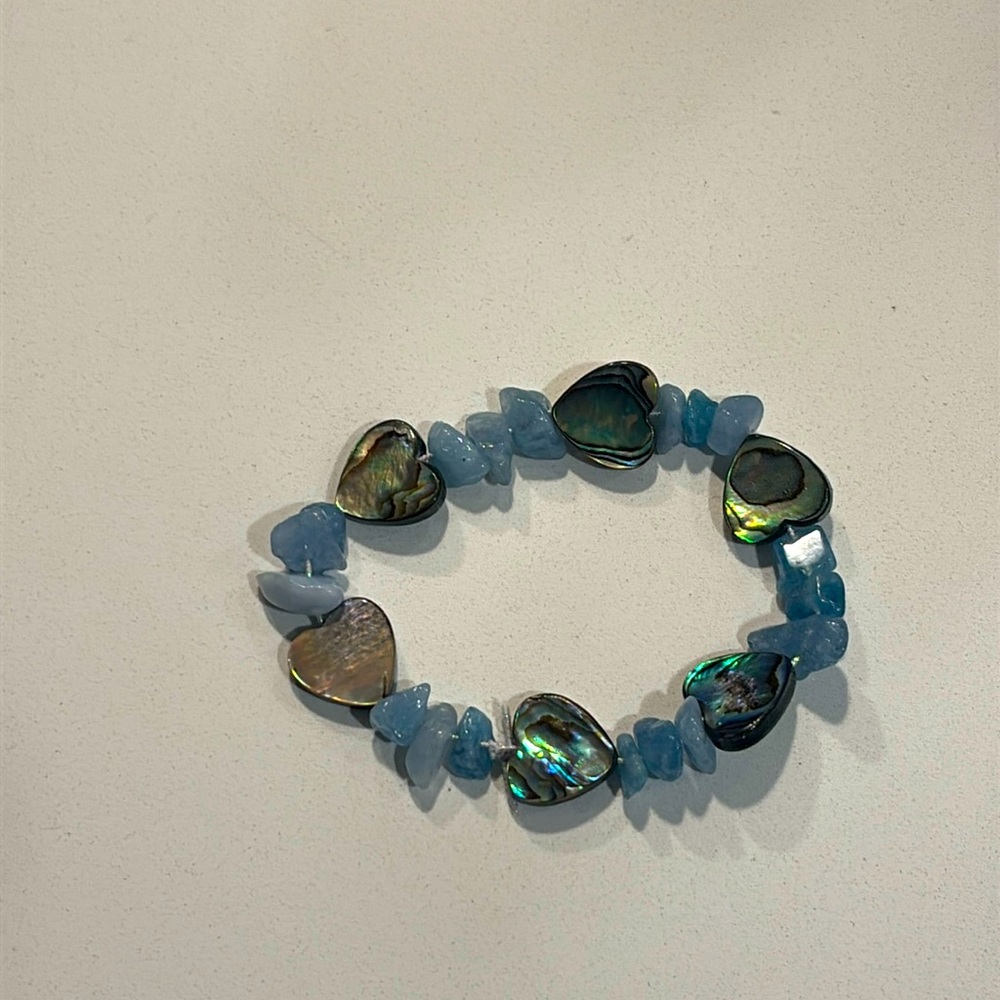 Aquamarine crystal chips with labradorite hearts Bracelet